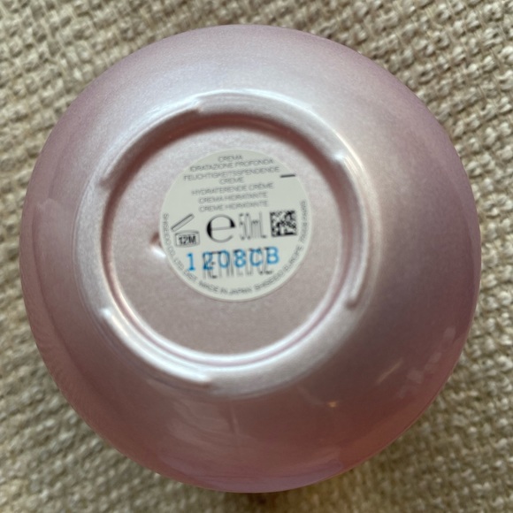 Shiseido Essential energy Hydrating cream - Picture 3 of 4